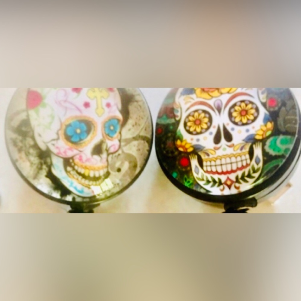 2 SUGAR SKULL BONES SWIVEL ID Nurse RN Badge Reel Alligator Clip Holders Swivel